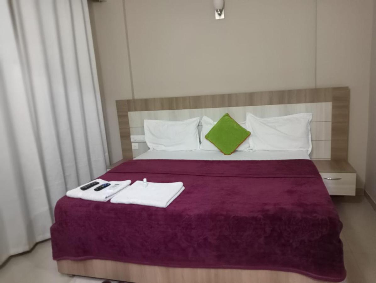 Omaxe Krishna Aavas Apartment Vrindavan Luaran gambar